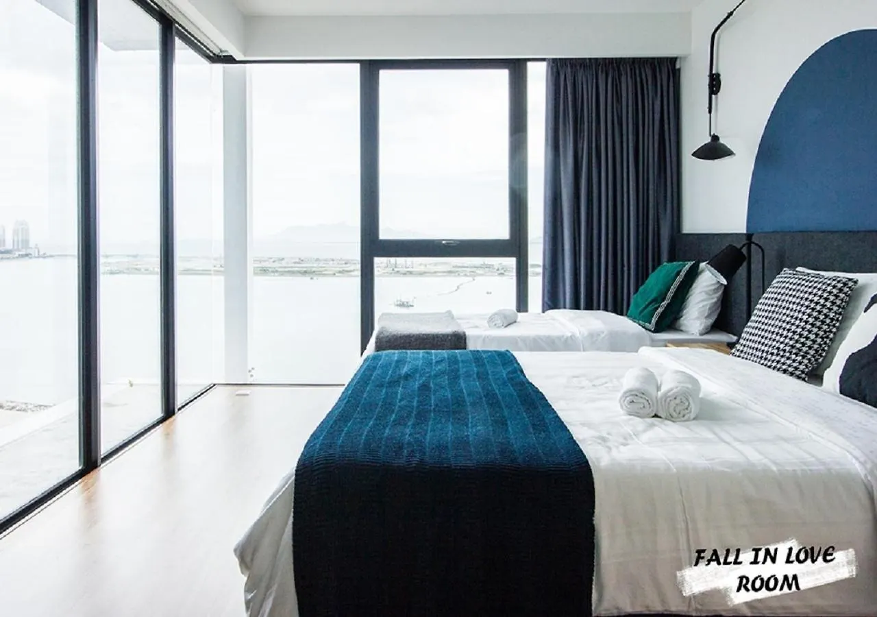 Rumahku Gurney With 270 Degree Sea View George Town